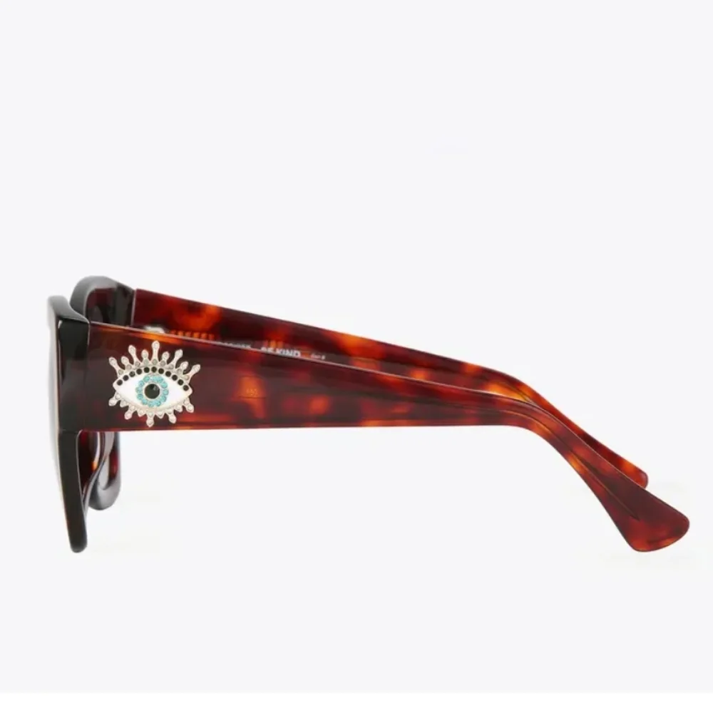 Kurt Geiger stylish tortoiseshell